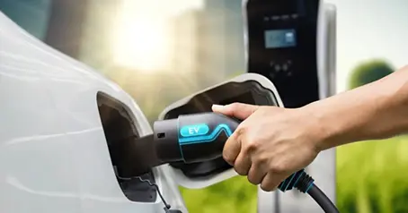 SABIC: n innovatiivinen kalvo auttaa sähköajoneuvokondensaattoreita, jotka eivät pelkää korkeaa lämpötilaa ja painetta, saavuttamaan uusia läpimurtoja
