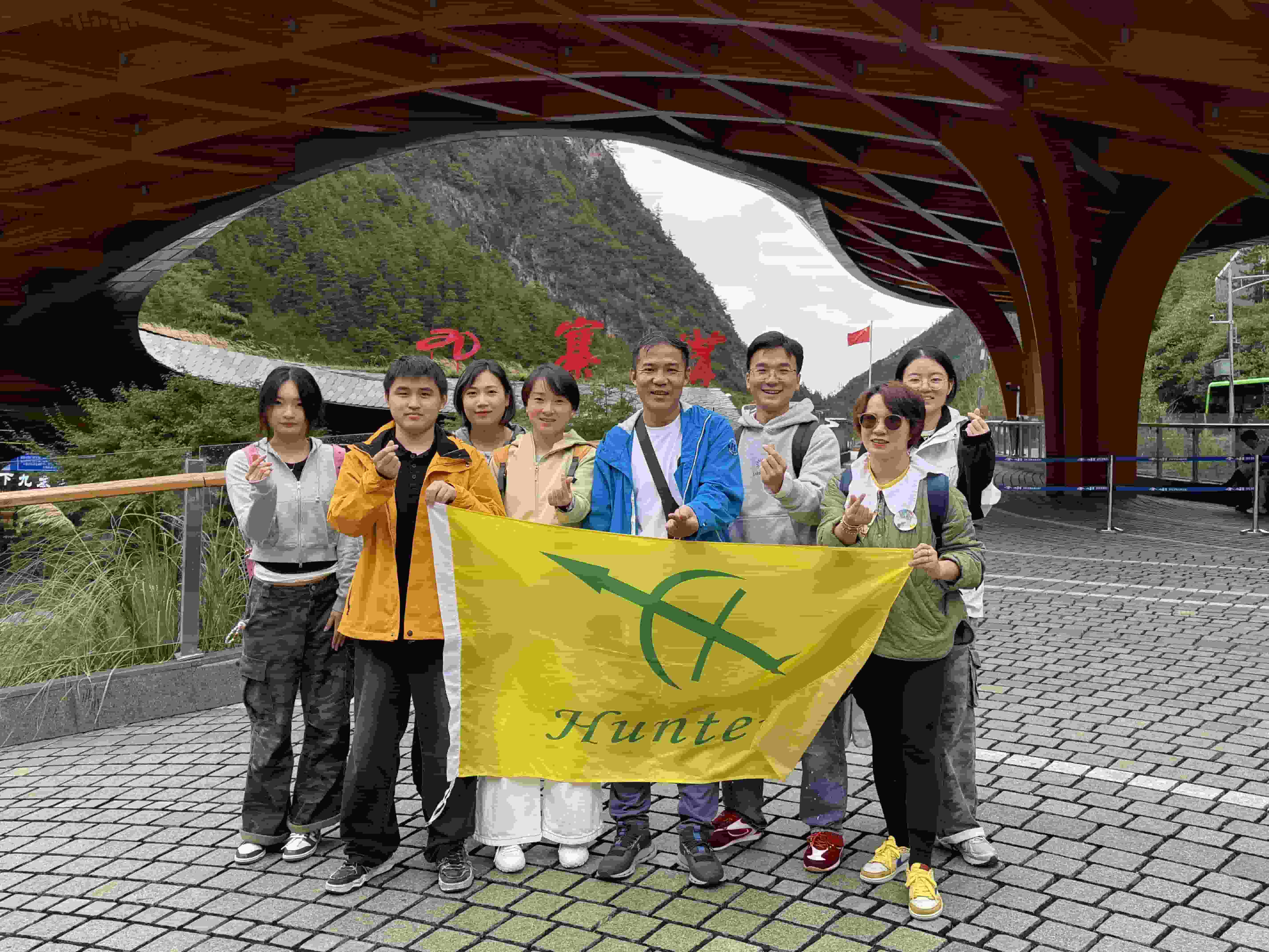 Beyond Vuoria ja merta, yhdistää käsityötaitoa | Dokumentti Shanghai Visa Plasticsin 