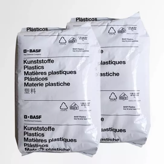 BASF yleiskäyttöinen homopolymeeri