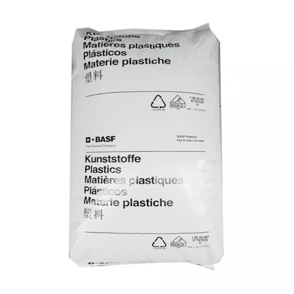 Ultraformi asetaalipolyoksimetyleeni